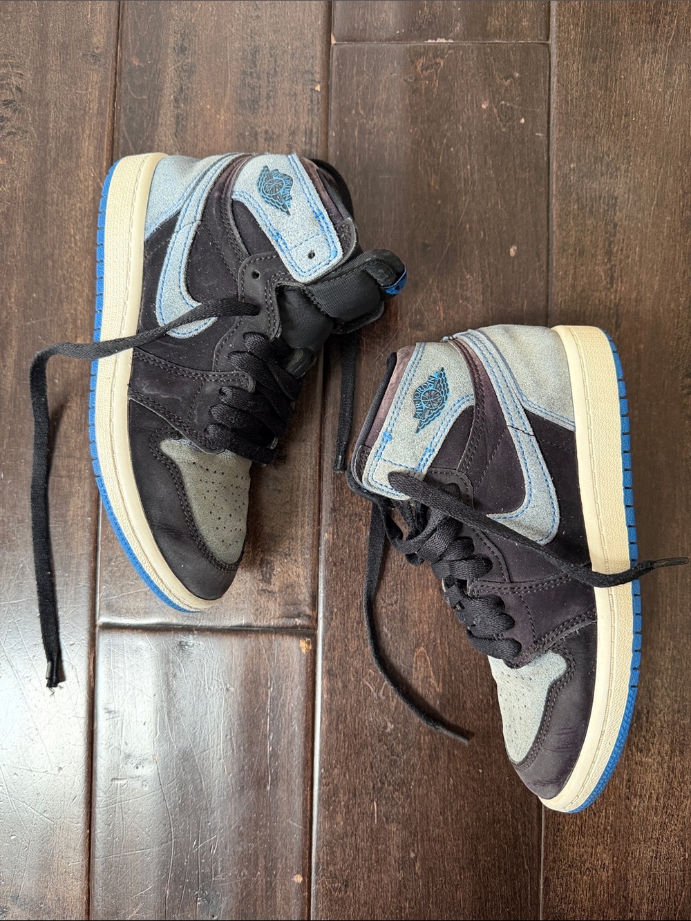 Nike Jordan Kids 1Y Black and Royal Blue High-Top Sneakers